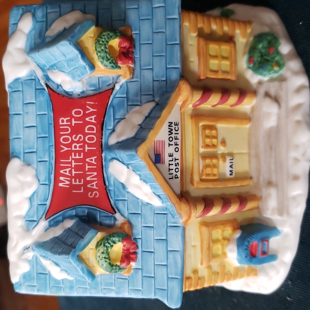 Vintage Ceramic Christmas post office building by figi's from 1998